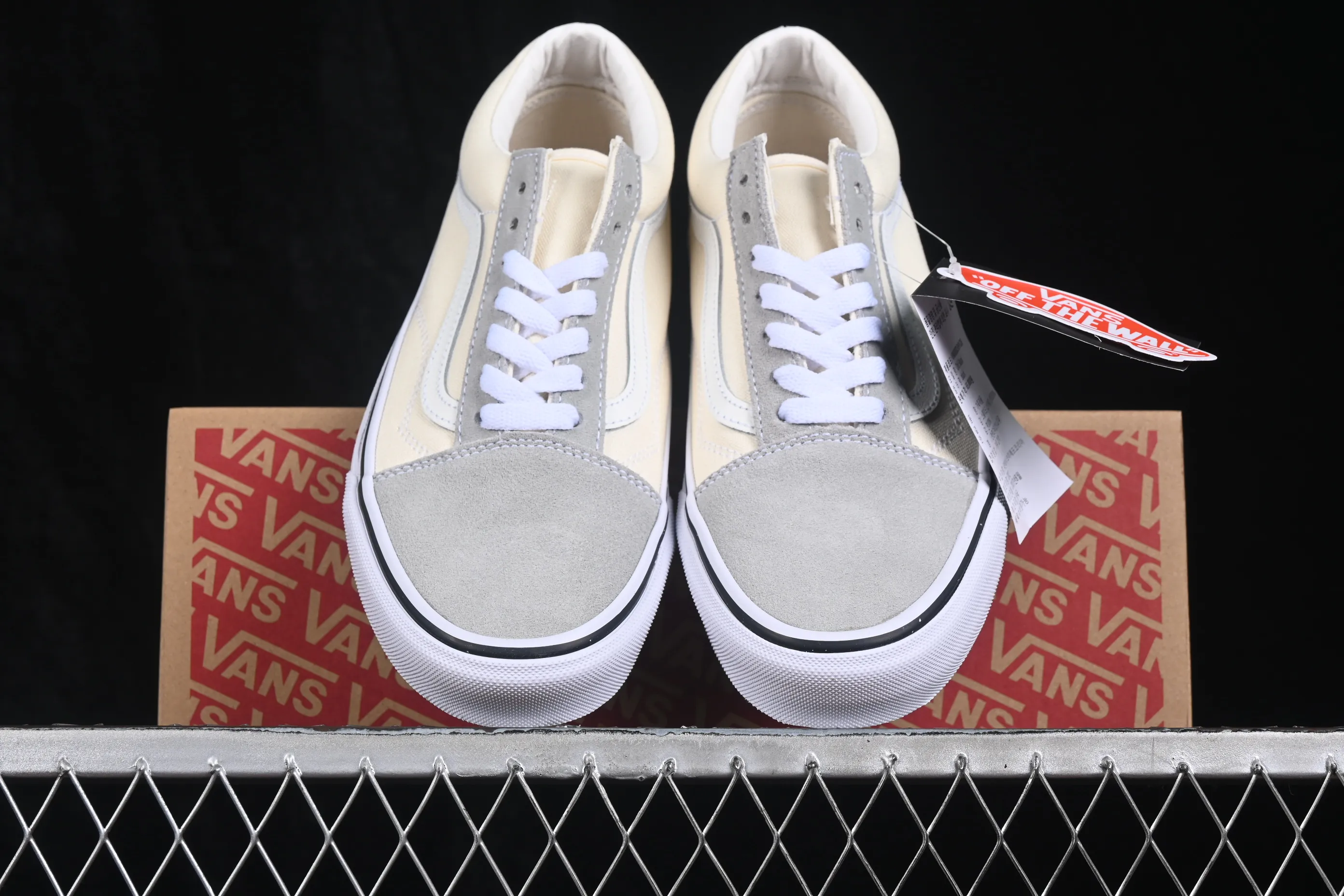 All categories Vans Vans series Vans Low Vans Low Vans Old Skool Vans low-top casual skateboard shoes VN0A4BVE9X7